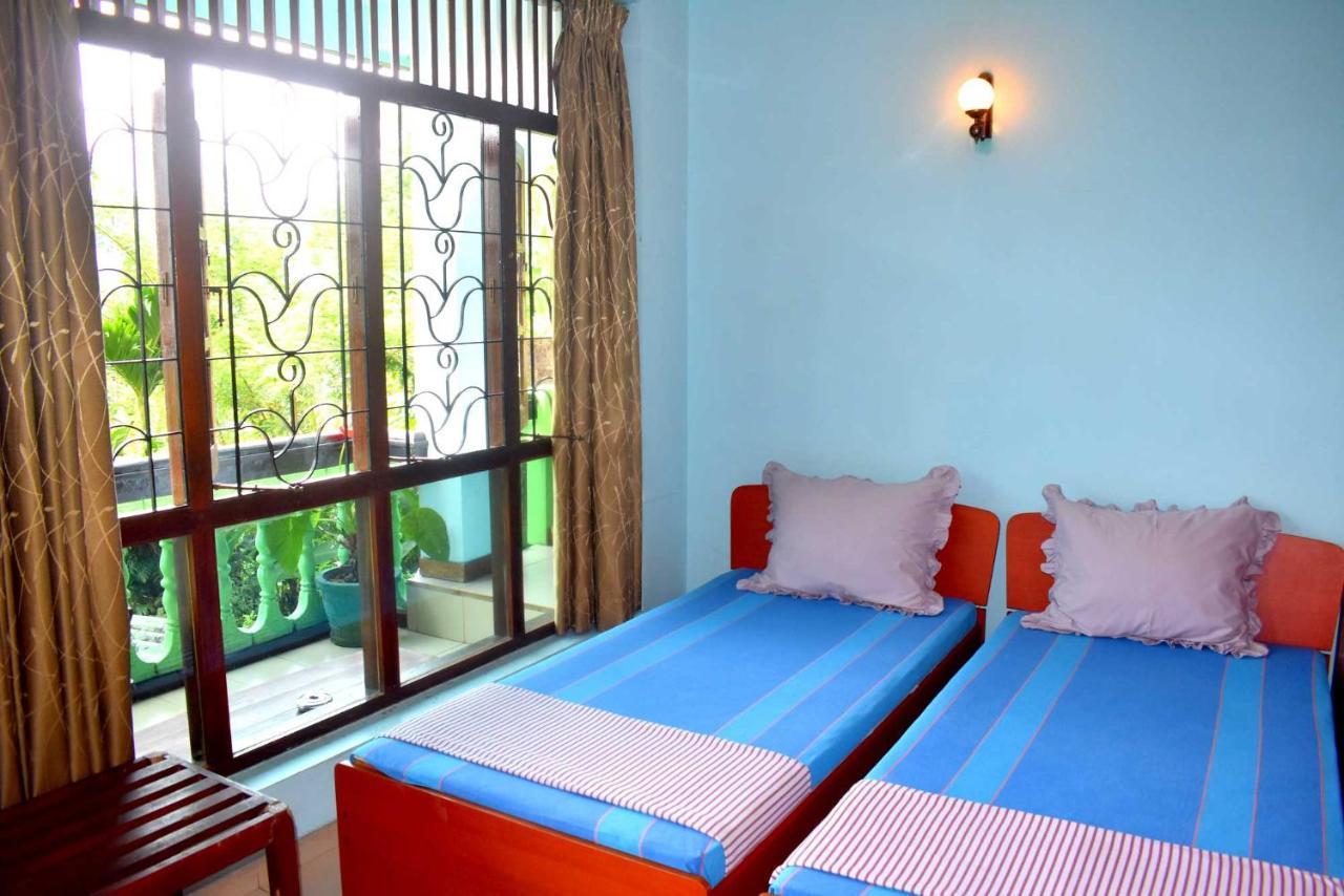 Rathna Gems Halt Hotel Ratnapura Exterior foto